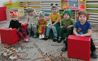 Театральное представление в первой младшей группе. Театральное представление в первой младшей группе.